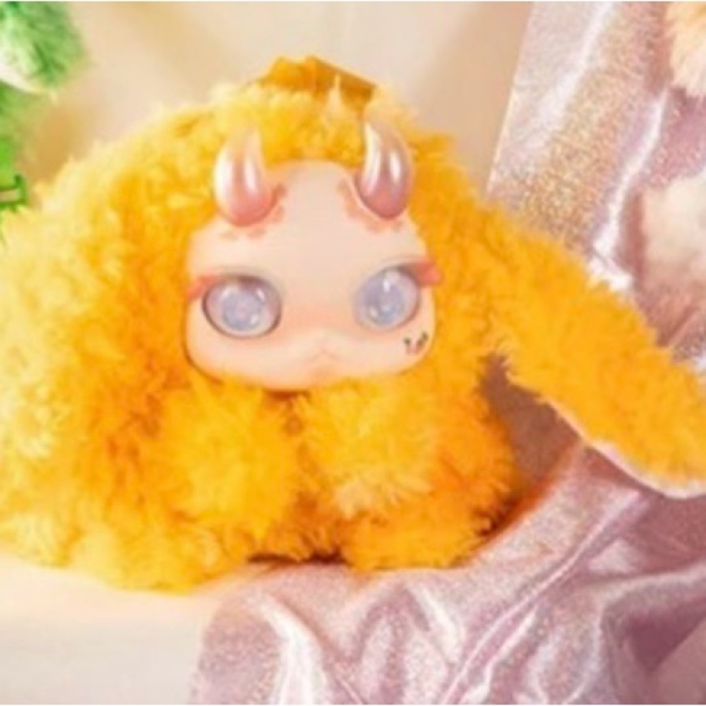 Tutulong Shoulder Bag Series Plush- confirmed: YELLOW BUNNY (NIB)